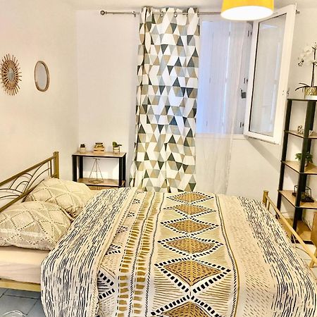 Studio A 5 Mn A Pied De La Gare Saint-Roch Montpellier Exterior foto